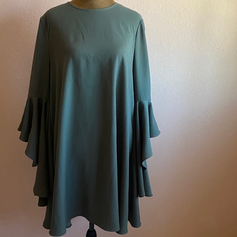 TED BAKER  Sage Green Ruffle Sleeve Tunic